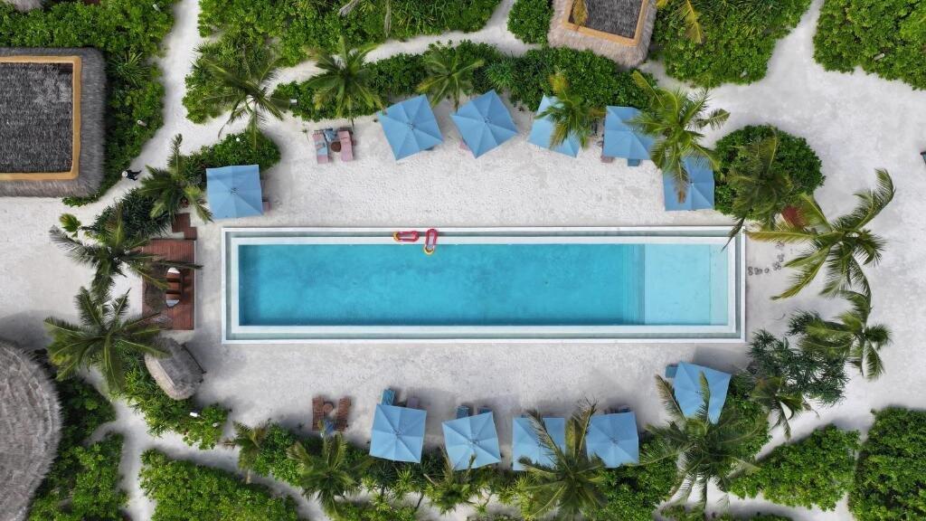 listing-details-carousel