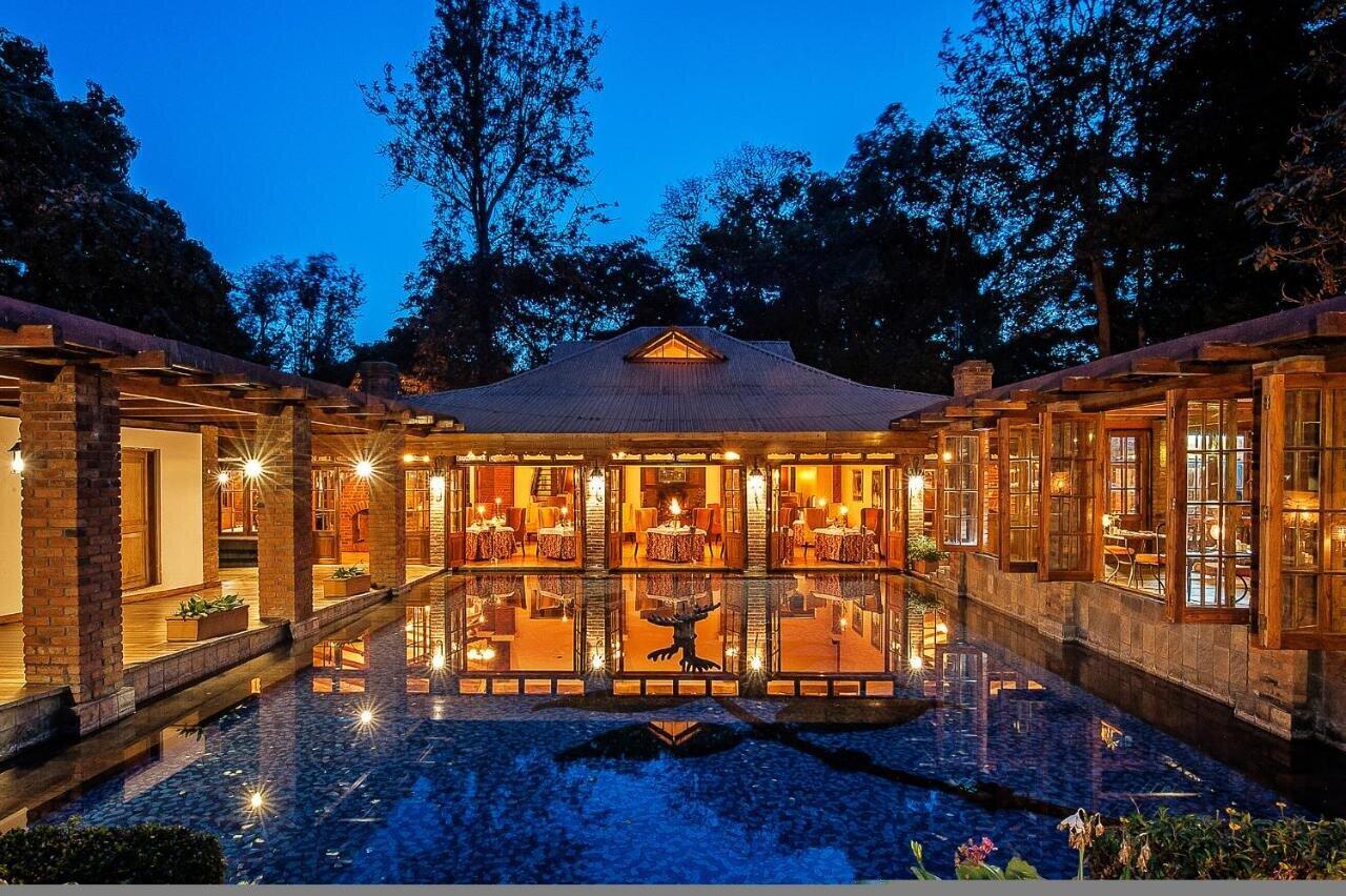 listing-details-carousel